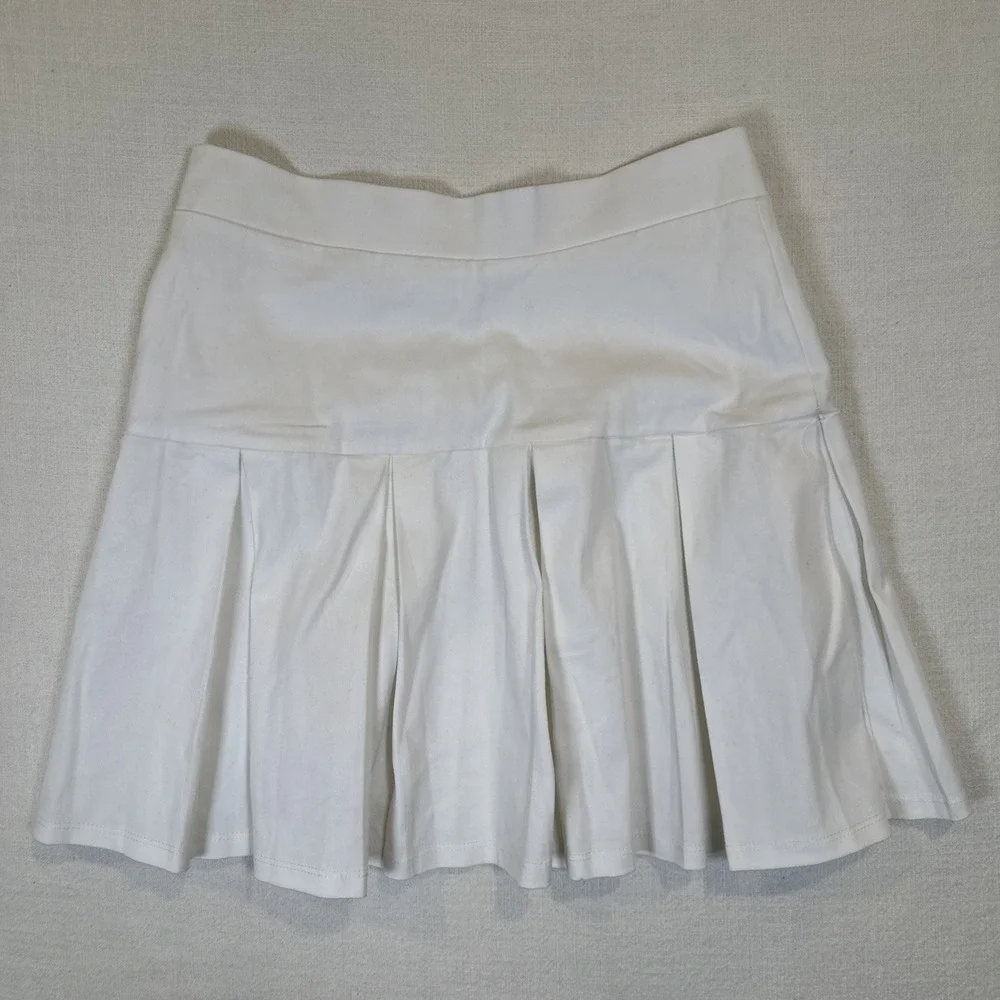 Full Tilt White Mini Skirt Flare Pleated Preppy Stretch Size Small - Picture 8 of 9